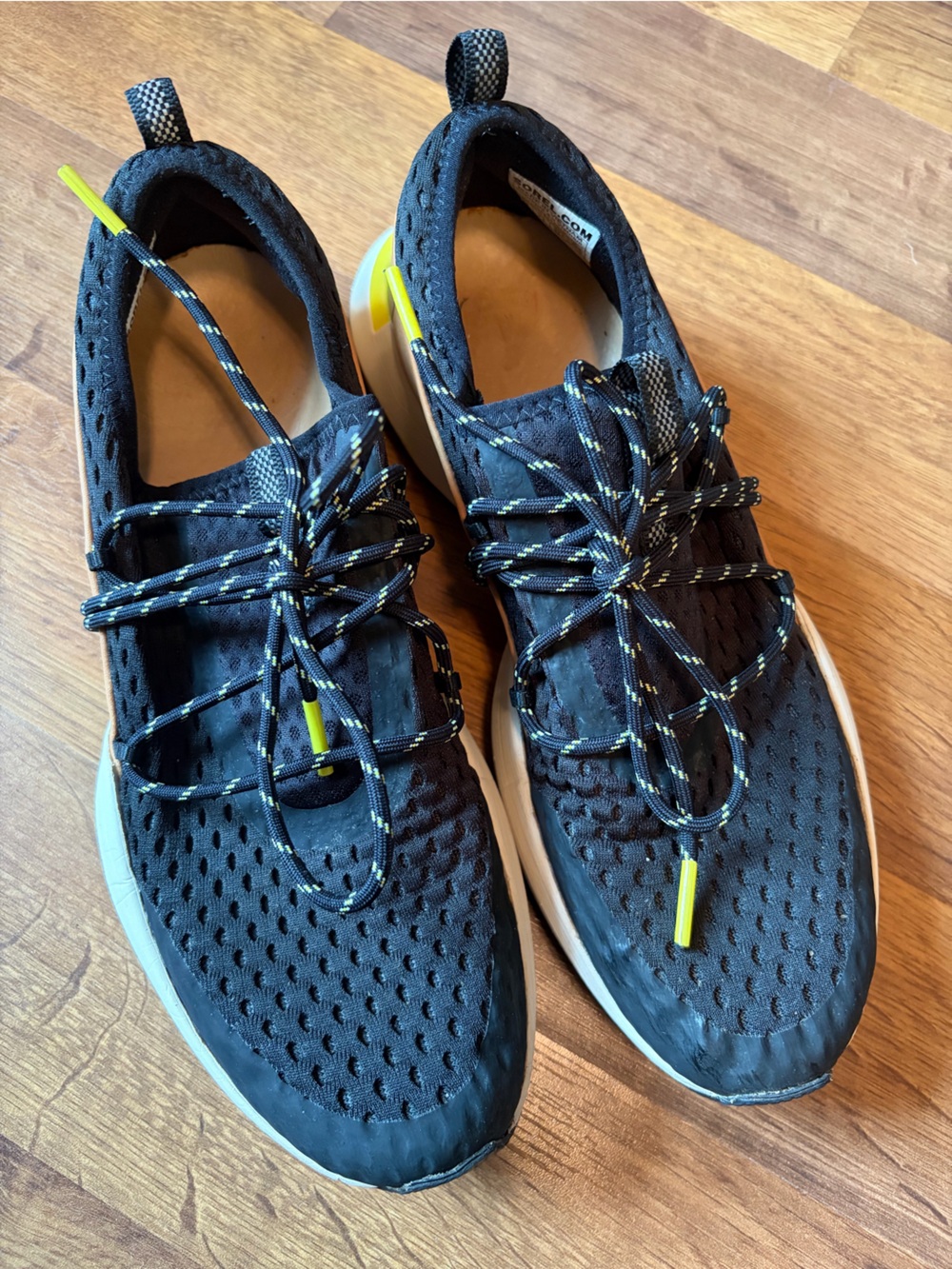 Women's Black Athletic Sneakers - Breathable Lightweight Design